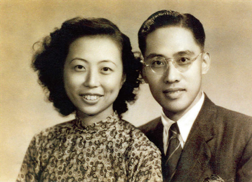 1946年7月，沈安娜、华明之夫妇在南京