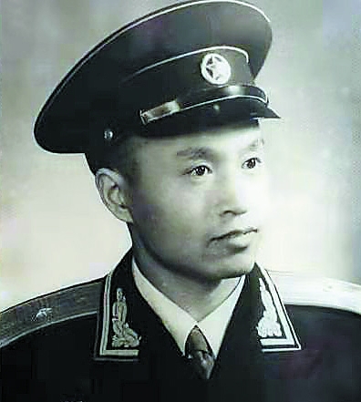 渡江战役老战士高友德。南报融媒体记者  严星宇摄